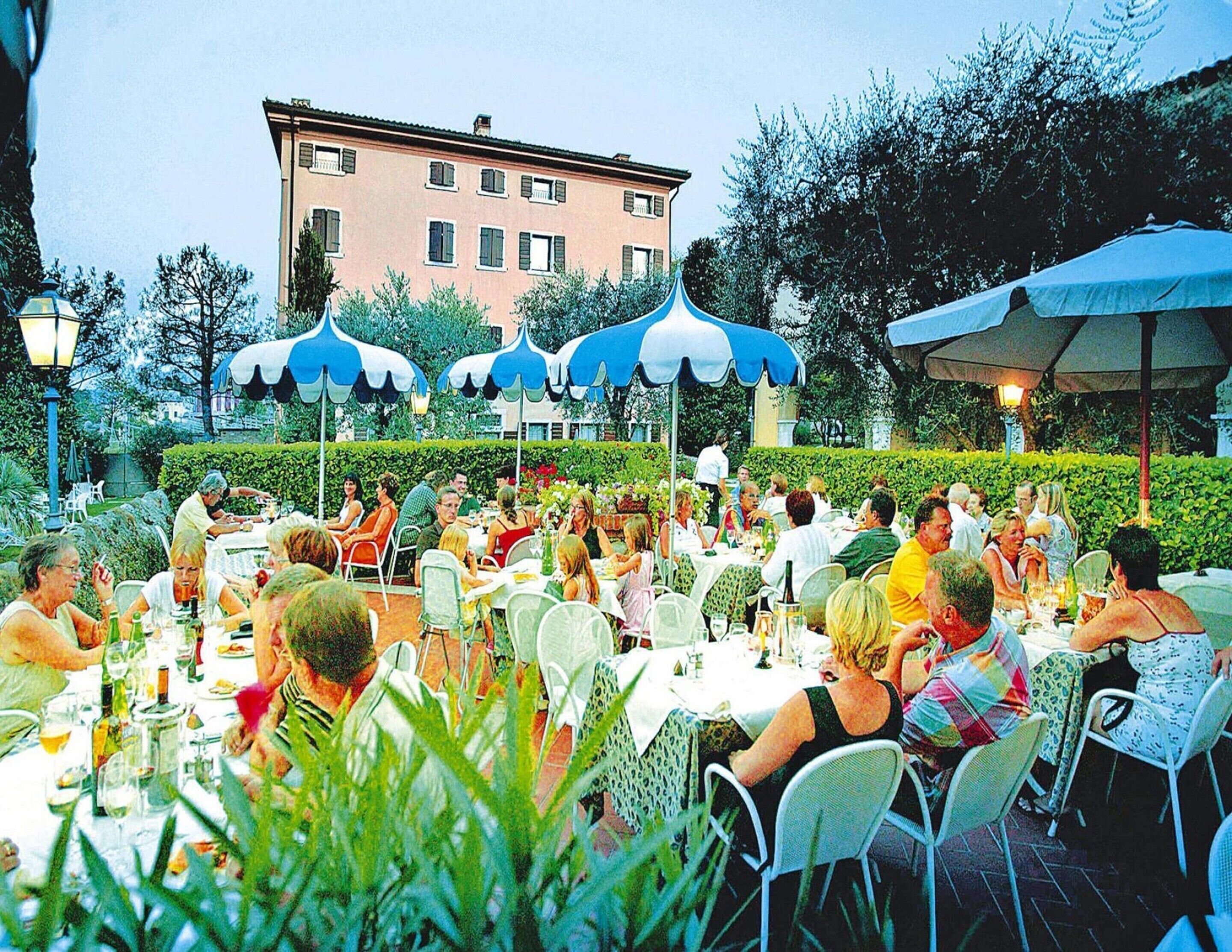 公寓 | 室外用餐