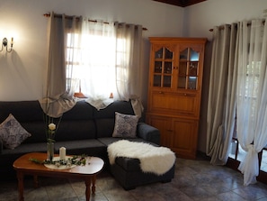 Chalet | Living area