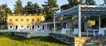 Belvilla by OYO Villa Serra Alta 25