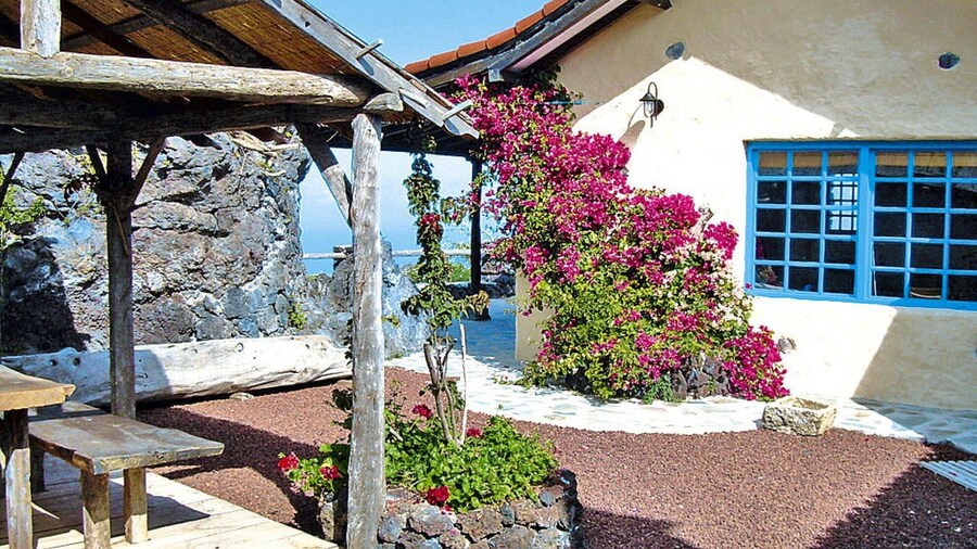 Finca in El Tanque With a Terrace