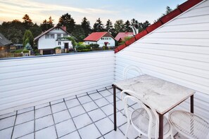 House | Exterior - Comfy Lakeside House With Private Garden (Ińsko)