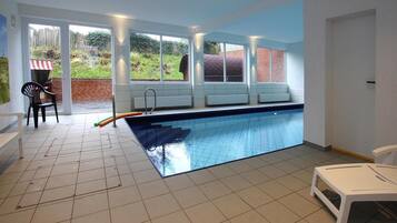 Apartment | Pool | Indoor pool, outdoor pool