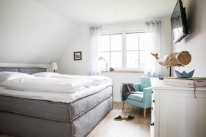 Ferienhaus | 2 Schlafzimmer, individuell eingerichtet, Bügeleisen/Bügelbrett