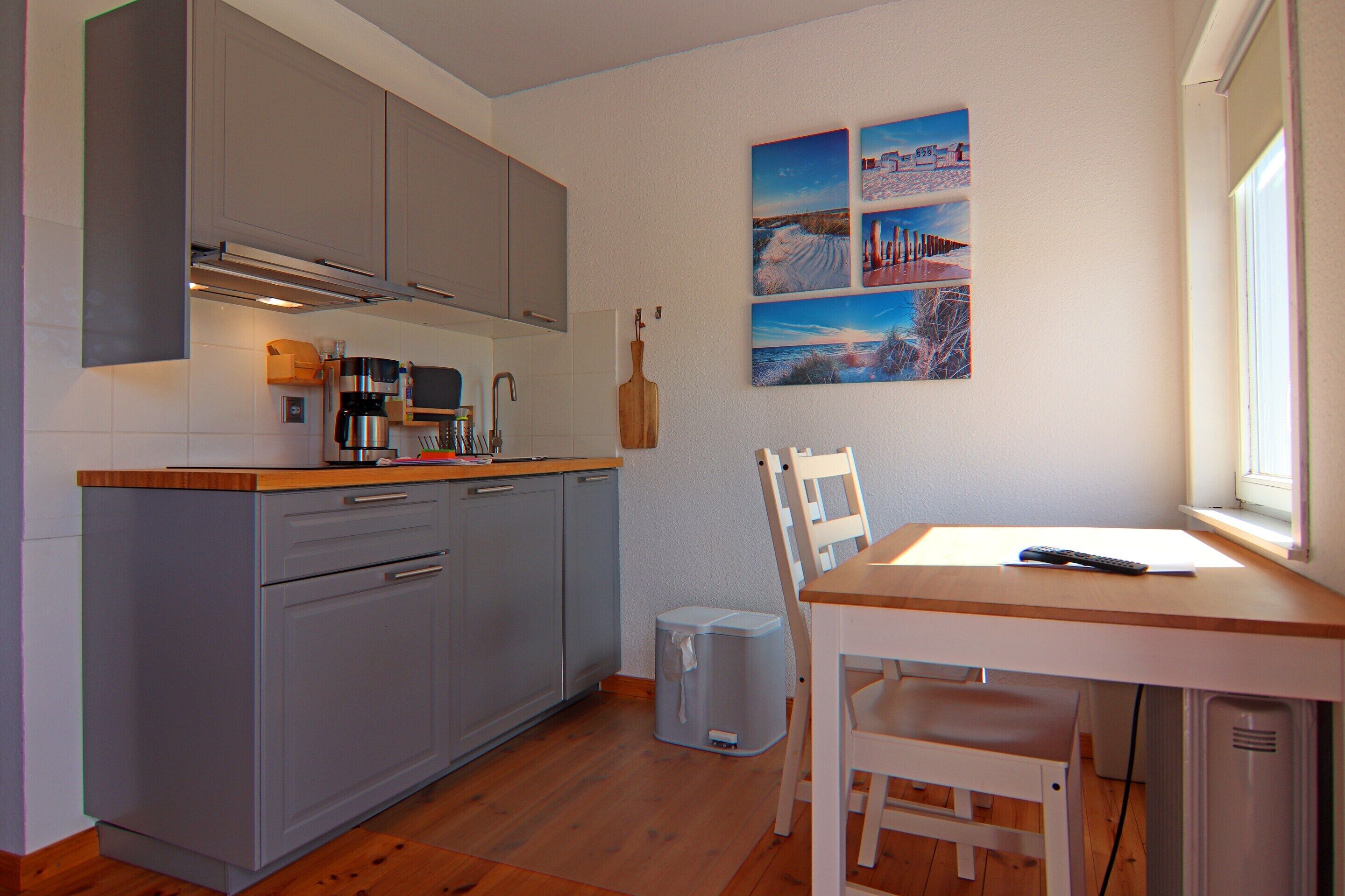 Apartment | Dining