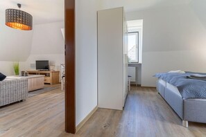 Apartment | 1 bedroom, individually furnished