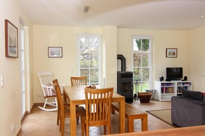 House | Dining