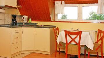 Apartment | Eigene Küche | Wasserkocher, Toaster