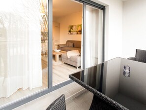 Departamento | 1 habitación, muebles diferentes y ropa de cama 