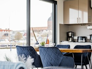 Mobile Home | Dining - Hausboot Floating House in Ribnitz-damgarten (Ribnitz-Damgarten)