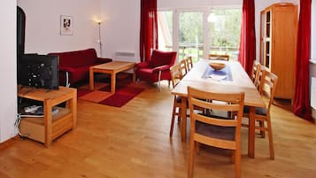 House | Dining