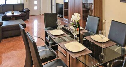 Schones Ferienhaus mit Terrasse