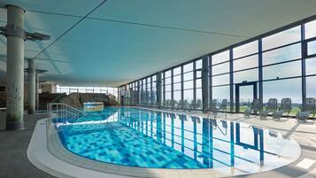 House | Kolam renang