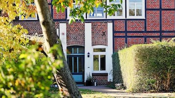 Apartment | Exterior