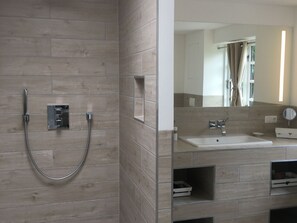 Ferienhaus | Badezimmer