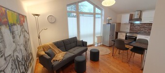 Within walking distance of the Siebengebirge and directly on the Rhine - renovated vacation apartment