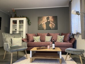 Apartment | Living area