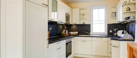 House | Private kitchen