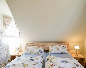 Hus | 4 sovrum och unika möbler