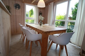 House | Dining