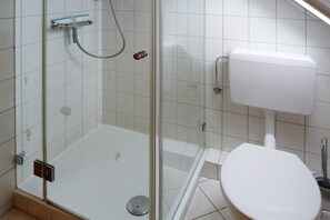 Apartment | Bathroom - Holiday Apartment An der Meisse, Bergen (Bergen)