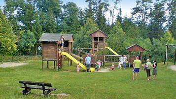 Bungalow | Property amenity