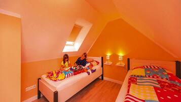 3 bedrooms, individually furnished