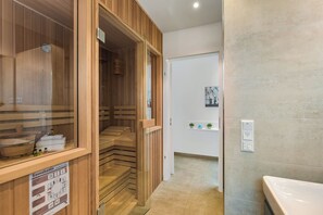 Sauna - Penthouse Dock 76 Bridge - waterfront location, roof terrace, sea view, sauna (Olpenitz)
