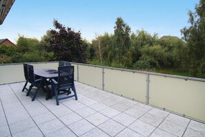 Apartment | Speisen im Freien