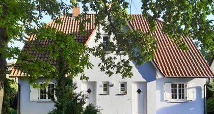 Ferienwohnungen Blaues Haus, Putbus