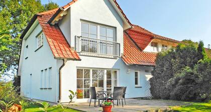 Ferienwohnungen Blaues Haus, Putbus