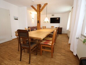 Dining - XXL Ferienhaus mit Sauna in Upost (Warrenzin)