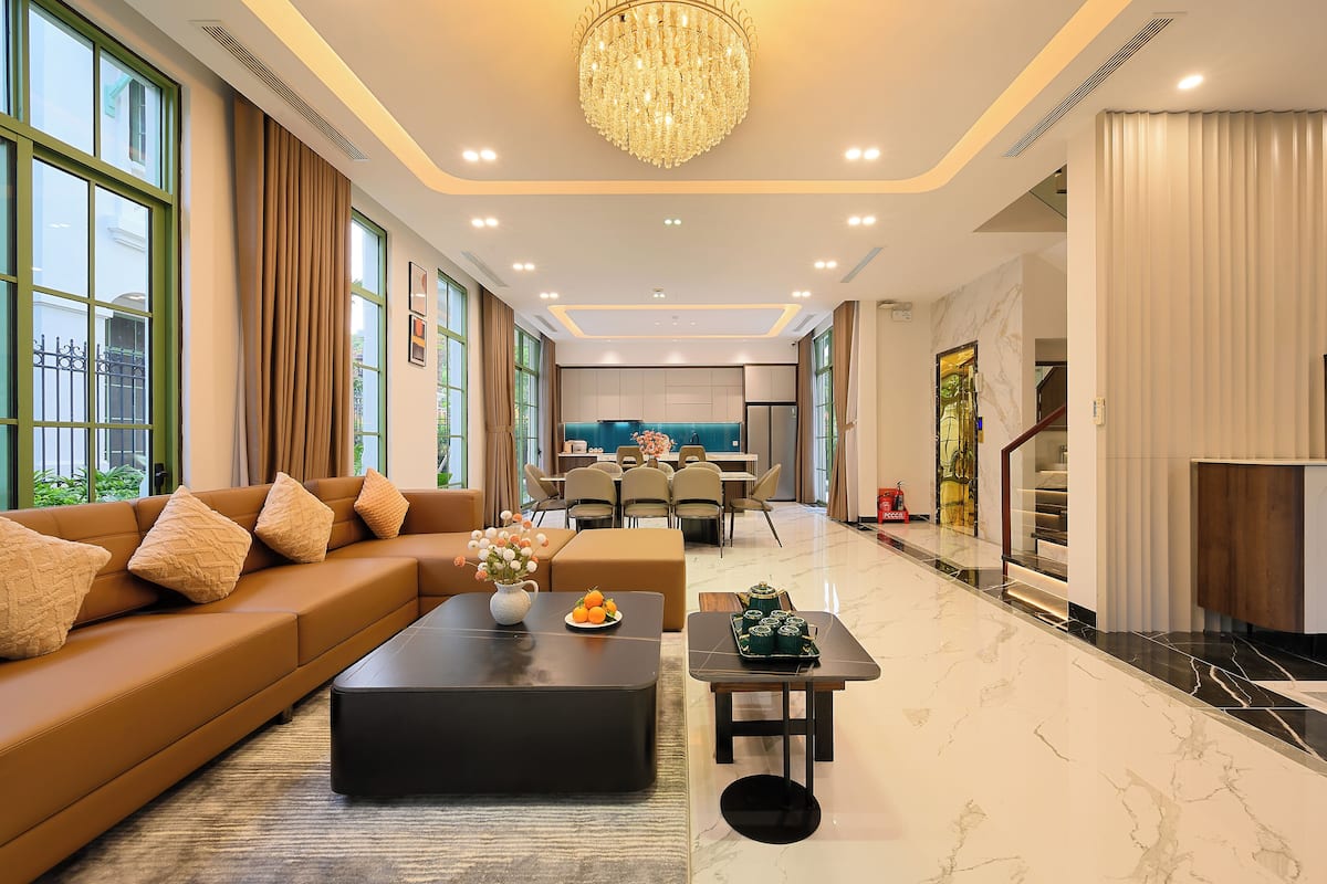 Deluxe Villa, Multiple Bedrooms, Private Pool, City View | Living area