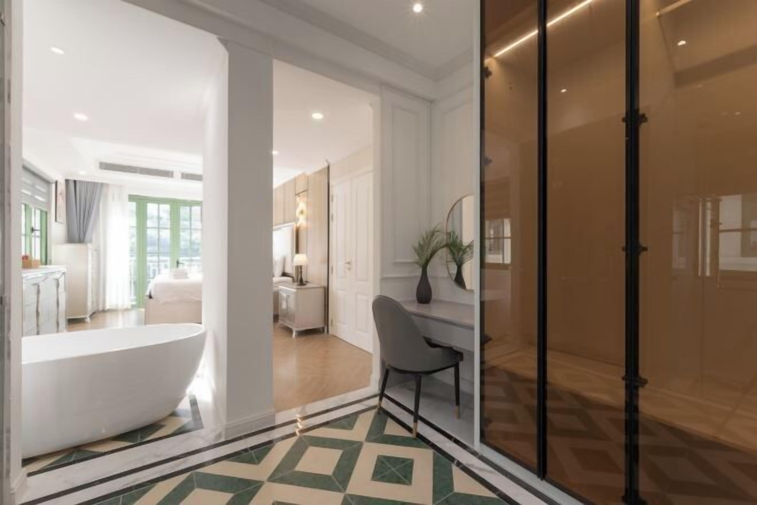 Individualmente mobiliados, escrivaninha