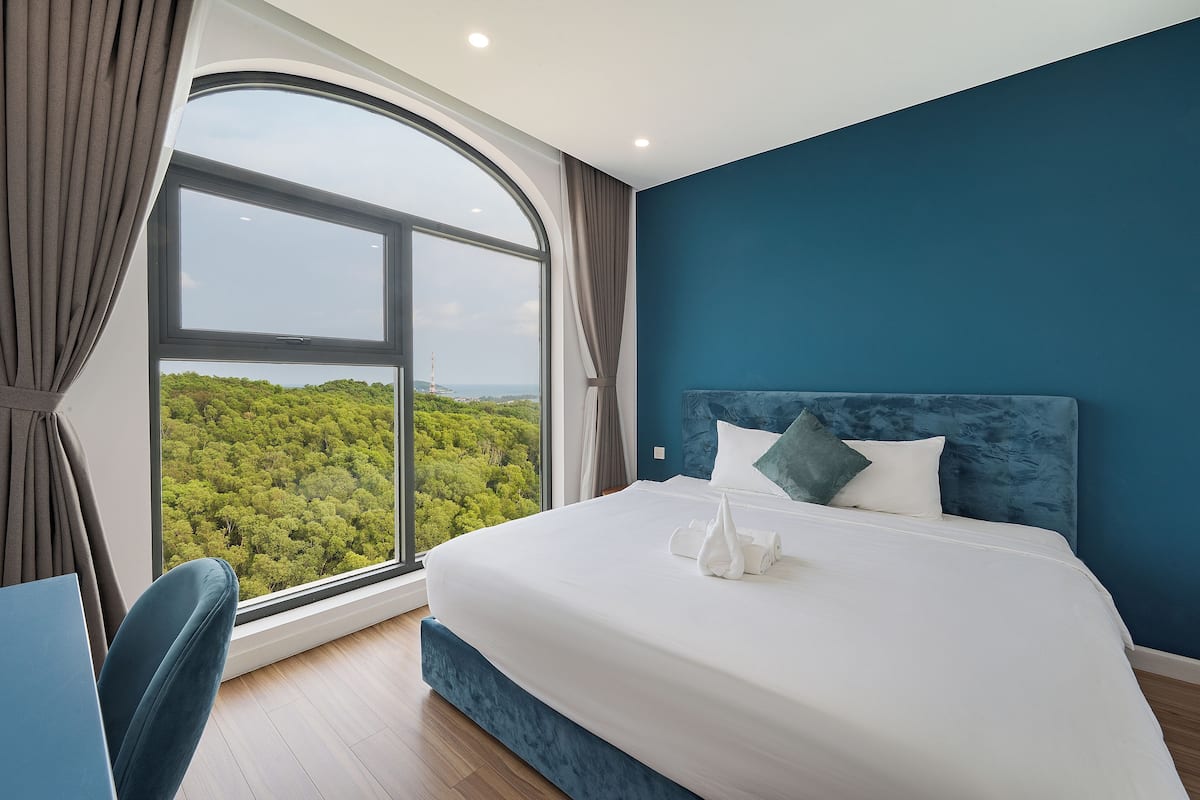 Apartment, 3 Bedrooms, Mountain View