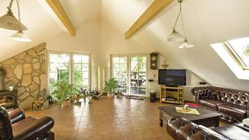 Apartment | Living room