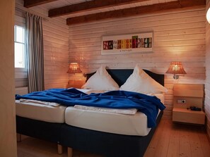 Apartment | 3 bedrooms, individually furnished, iron/ironing board - Apartment in Eifel Near Hiking Trails (Lissendorf)