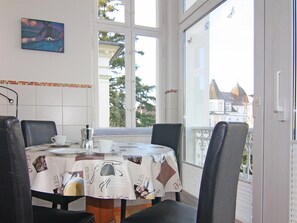 Dining - Ferienwohnung Villa See-eck im Zentrum von Ahlbeck (Heringsdorf)