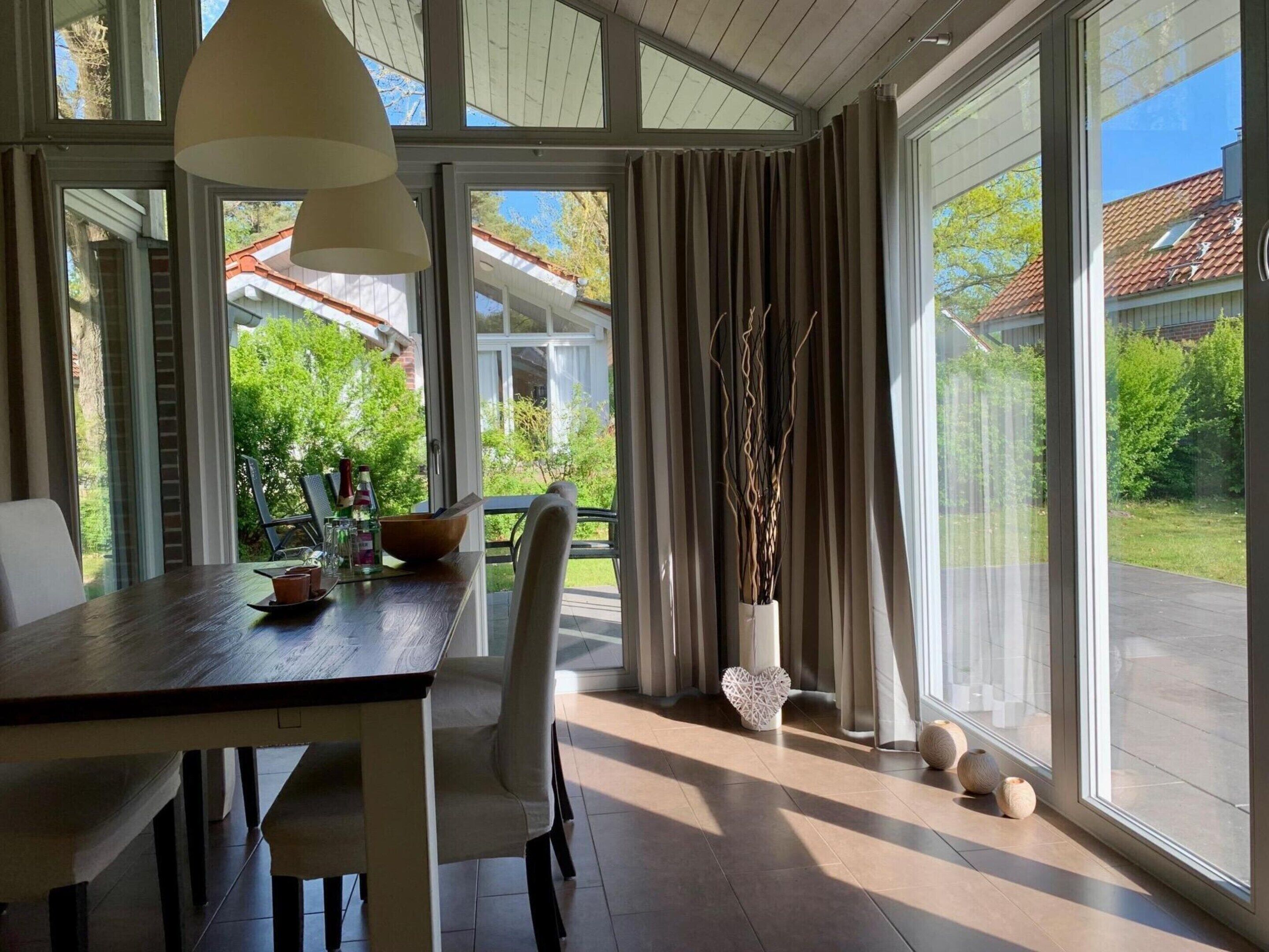 House | Dining