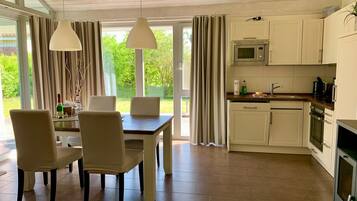 House | Dining
