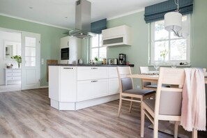 House | Private kitchen