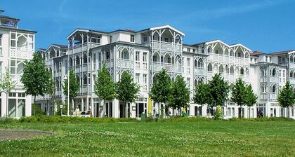 Apartment im Seepark Sellin mit Balkon