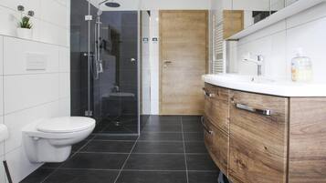 Chalet | Bathroom