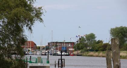 Apartment in Carolinensiel Near the Restaurants