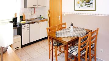 Huoneisto | Ruokailu