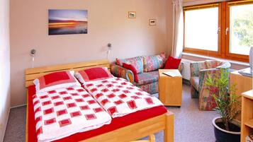 Huoneisto | 2 makuuhuonetta, yksilöllisesti kalustettu, vuodevaatteet