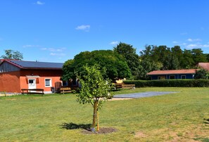 Apartment | Property grounds - Apartment in Mirow by Lake Vilzsee (Mirow)