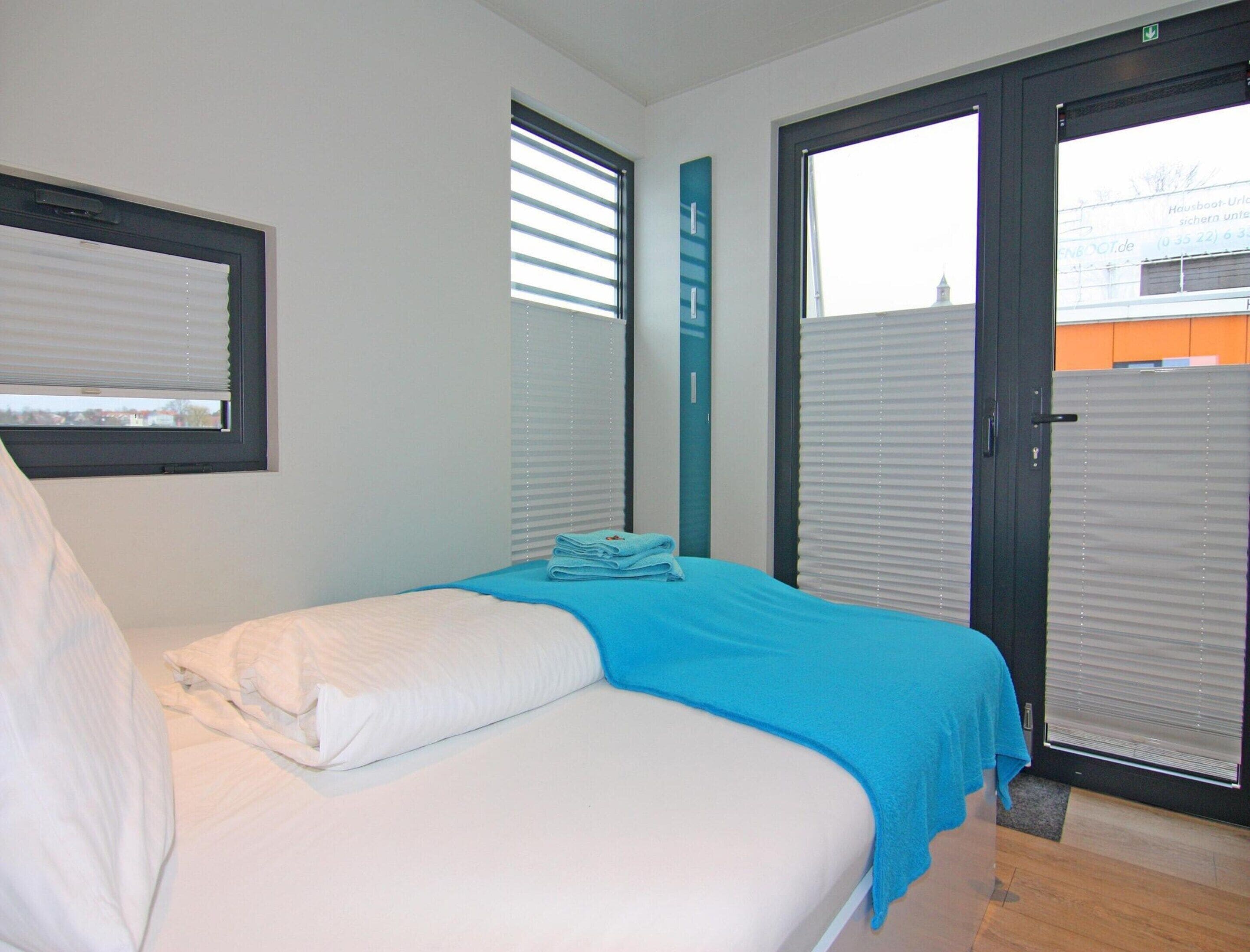 Mobile Unterkunft | 2 Schlafzimmer, individuell eingerichtet