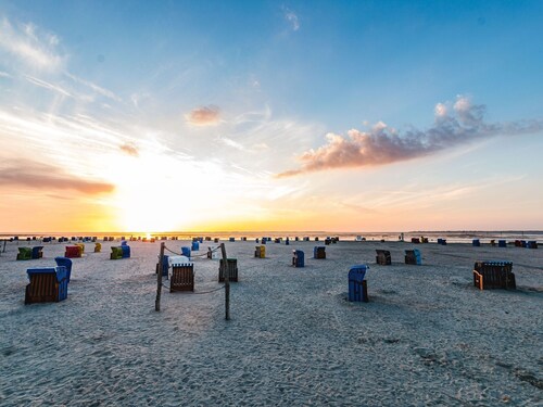Gemuetliches Reihenhaus mit Garten