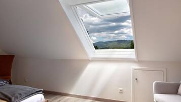 Apartment | 2 bedrooms, individually furnished, iron/ironing board