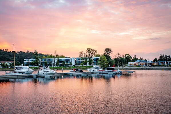 House | Exterior - Appartements im Yachthafen Resort (Waren (Müritz))